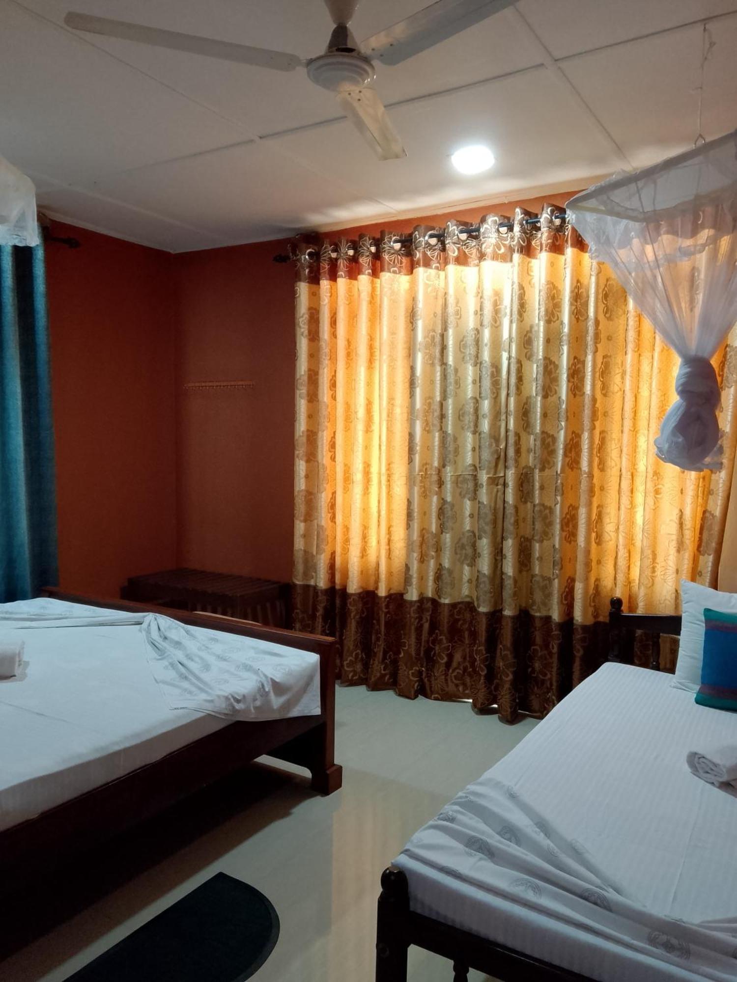 Sky Villa Sigiriya Eksteriør bilde